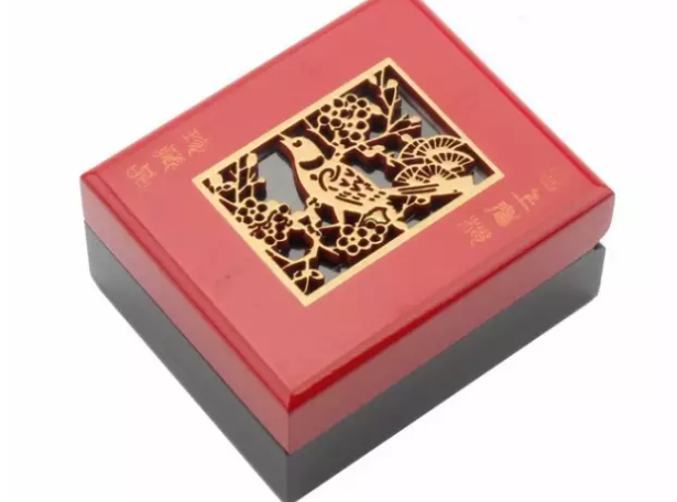 激光打標月餅盒，祝您家美滿，人團圓