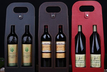 激光雕刻酒袋包裝，盡顯獨(dú)特品味