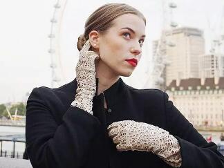 激光切割冬日手套 舞動在指尖的溫度